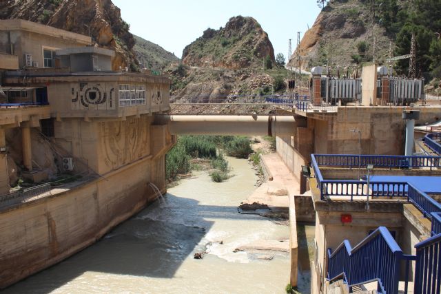 La CHS licita por 2,69 millones de euros las obras de refuerzo y seguridad del azud de Ojós