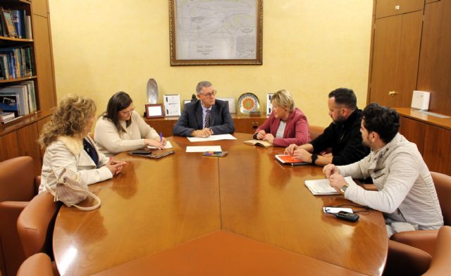 El presidente de la CHS se reúne con representantes del Ayuntamiento de Ojós y del ITREM